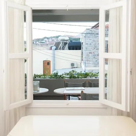 Apartment Island View House